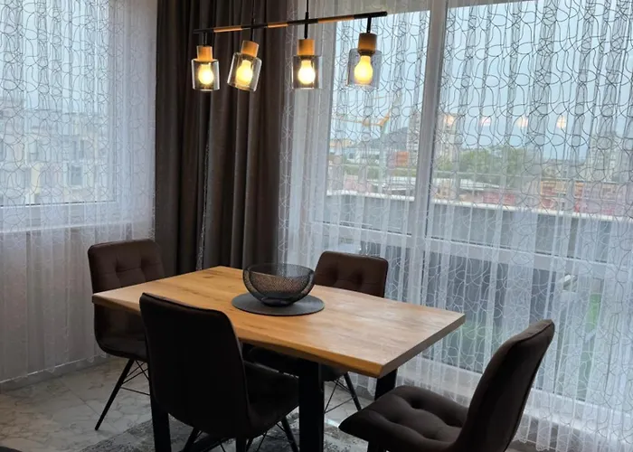 Moon - 1 Bedroom Luxury