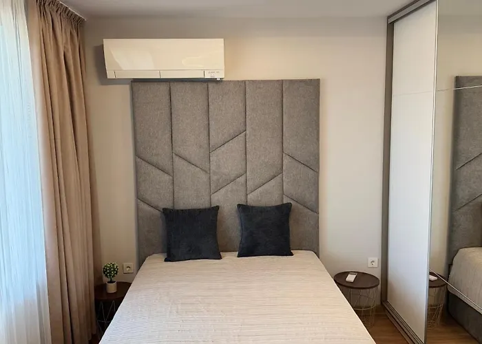 アパート Moon - 1 Bedroom Luxury プロヴディフ