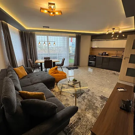 Moon - 1 Bedroom Luxury Διαμέρισμα *