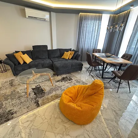Moon - 1 Bedroom Luxury