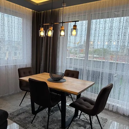 Moon - 1 Bedroom Luxury