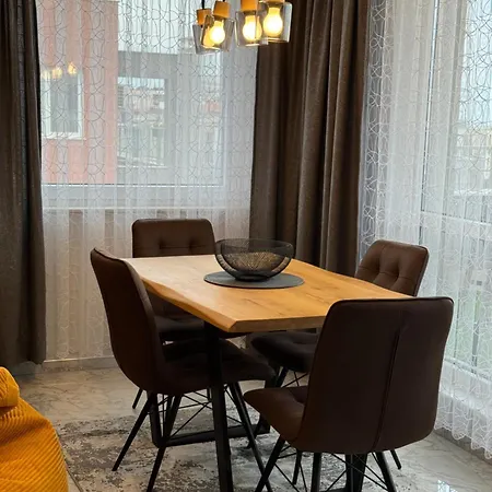 Moon - 1 Bedroom Luxury Διαμέρισμα